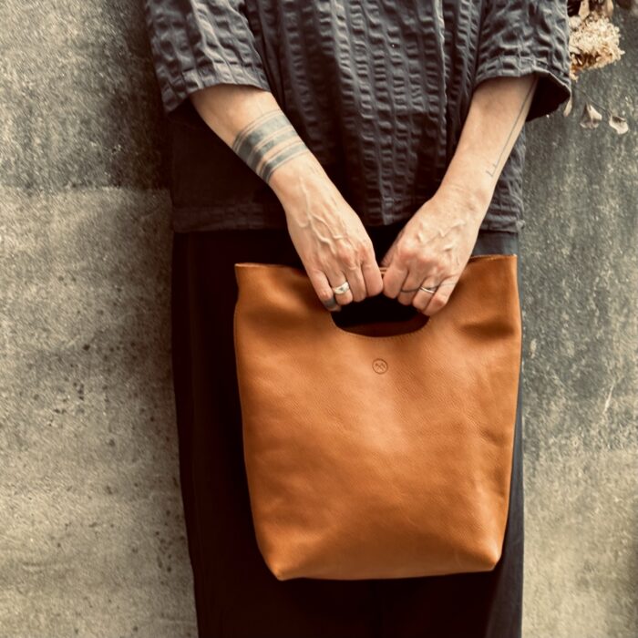 P Kirkwood - Opal Shopper bag- Tan on model hands