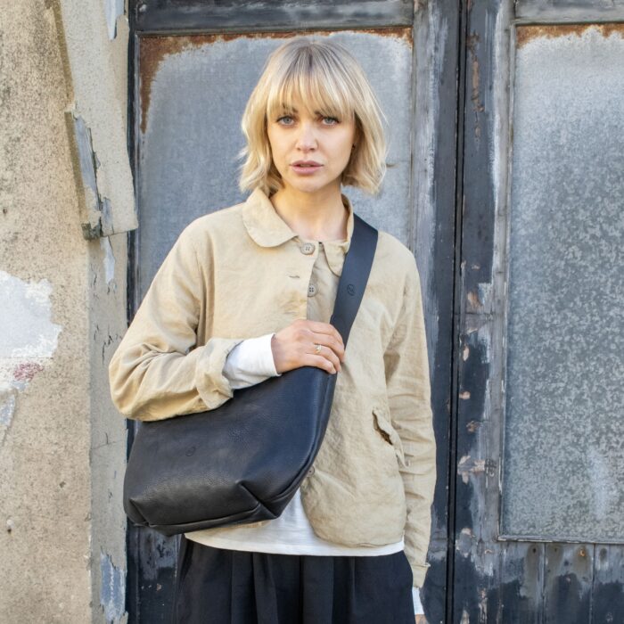 P Kirkwood - Edith bag - in black on model