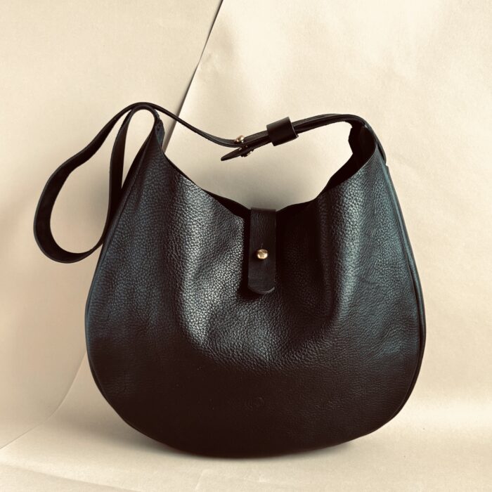 Pkirkwood-Cora-Bag-Black-Standing-Aw24