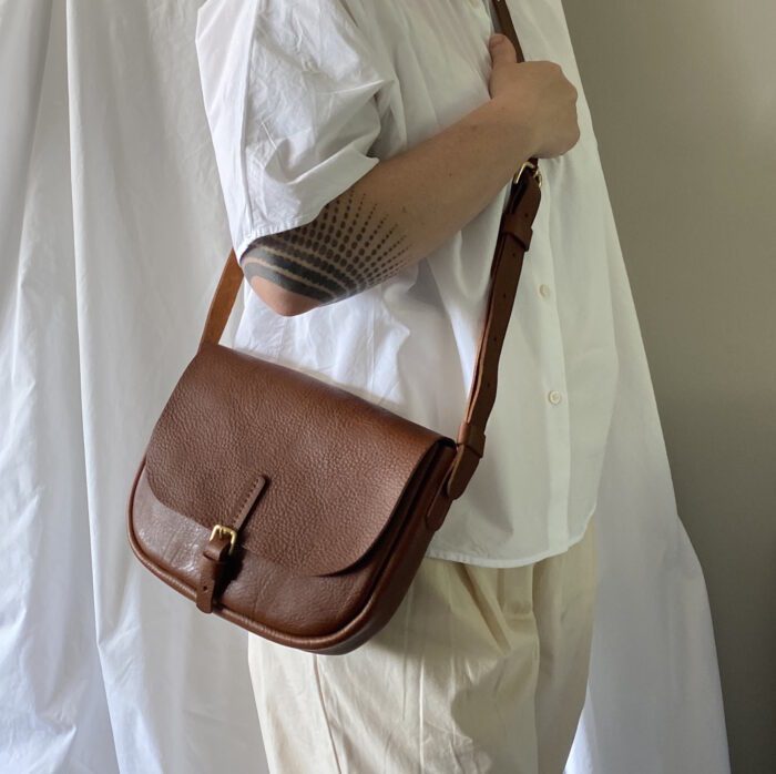 Selsey-Saddle-Bag-With-Model